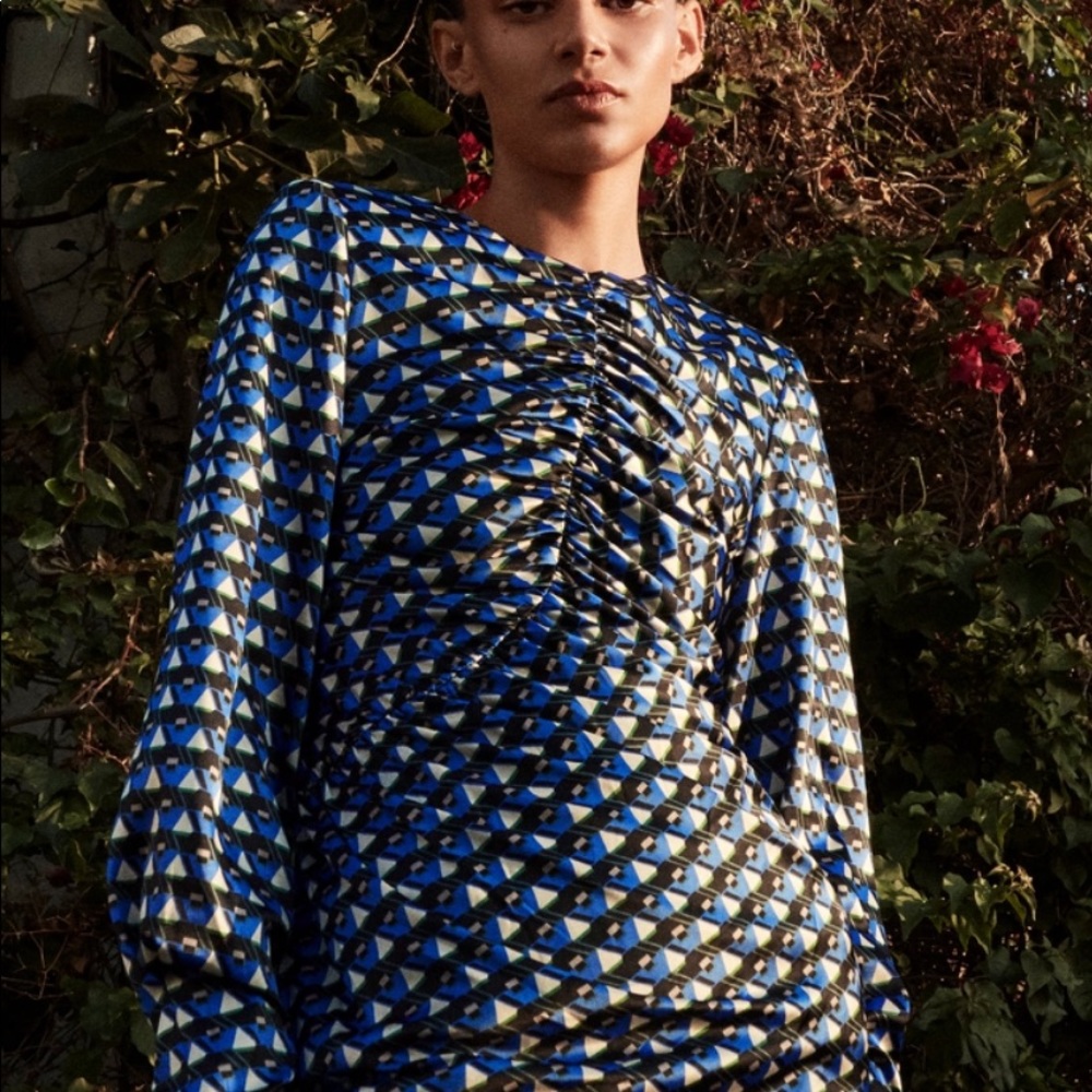 Zara GEOMETRIC PRINT DRESS SIZE S NWOT